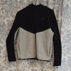 Nike Two-Tone Black and Gray Jacket